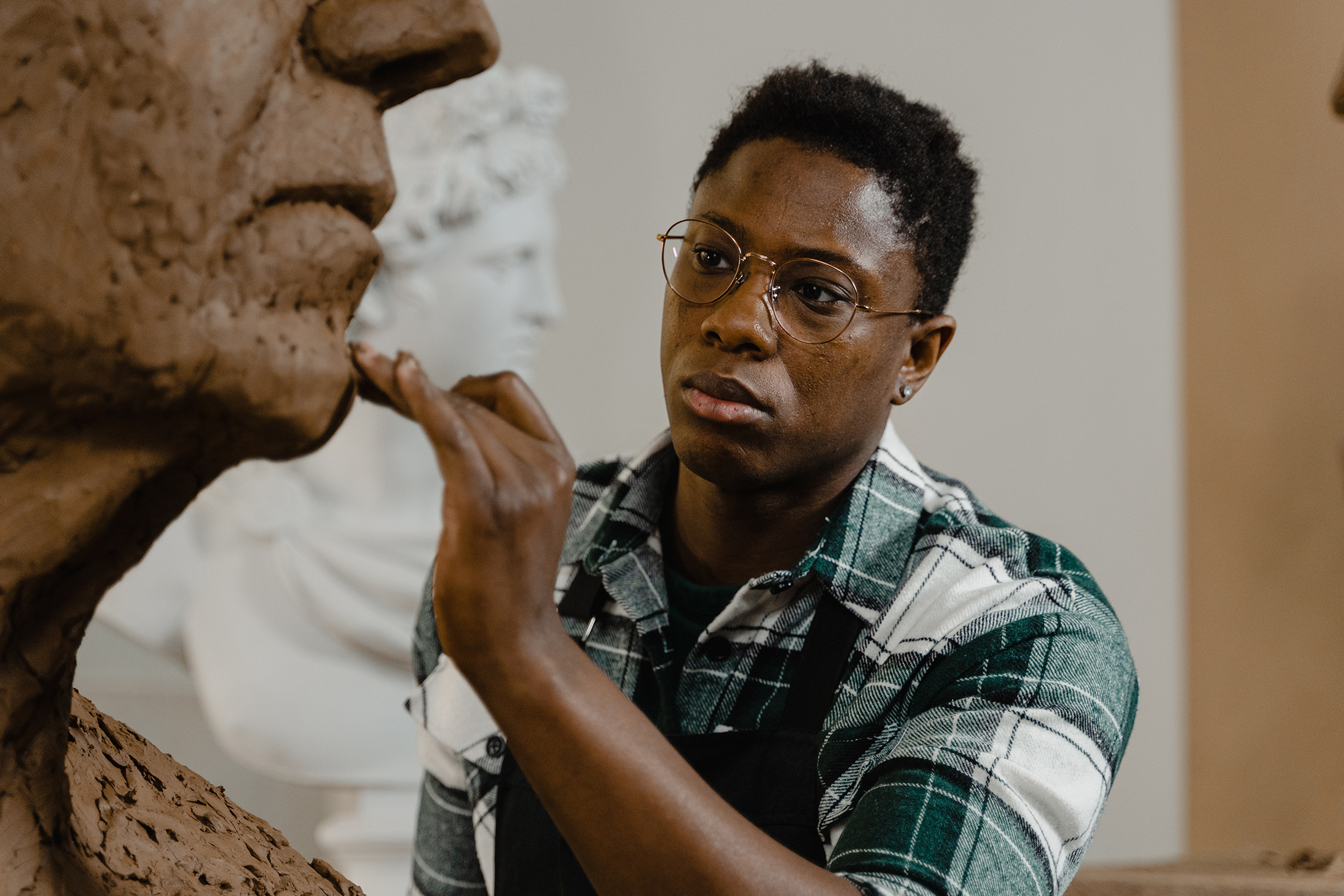 Portrait Modeling in Clay